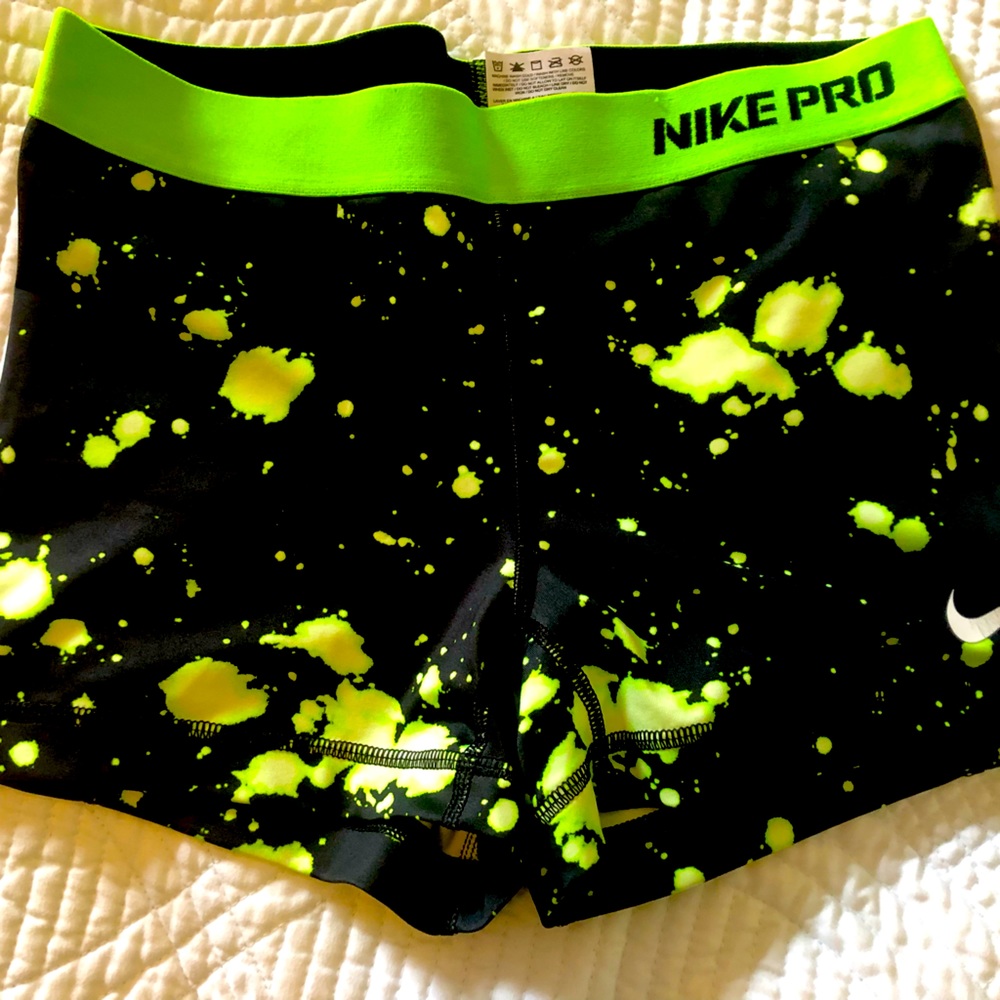 Nike Pro Dri fit bike shorts juniors size M